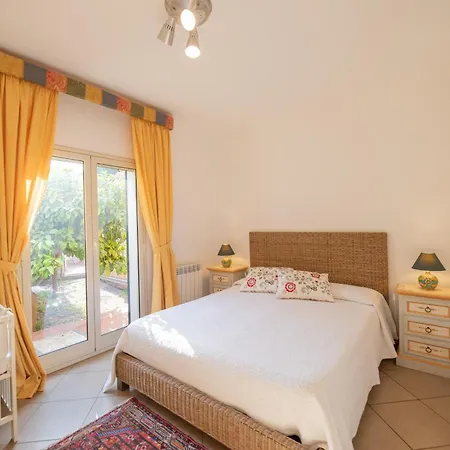 Caterina Willa Cefalù